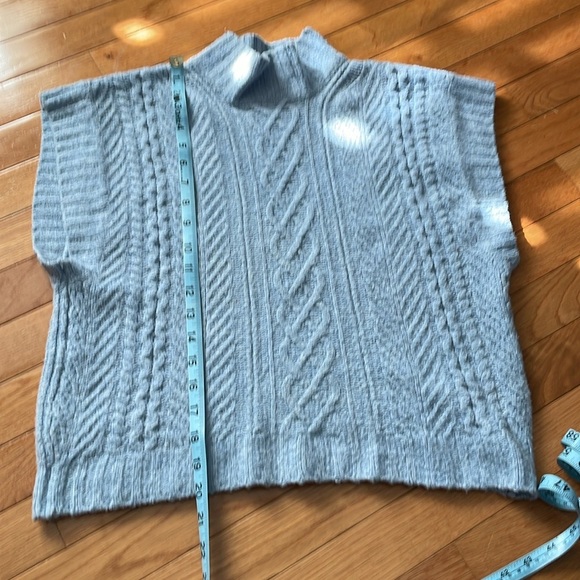 Pink Rose sweater vest small - Picture 5 of 5